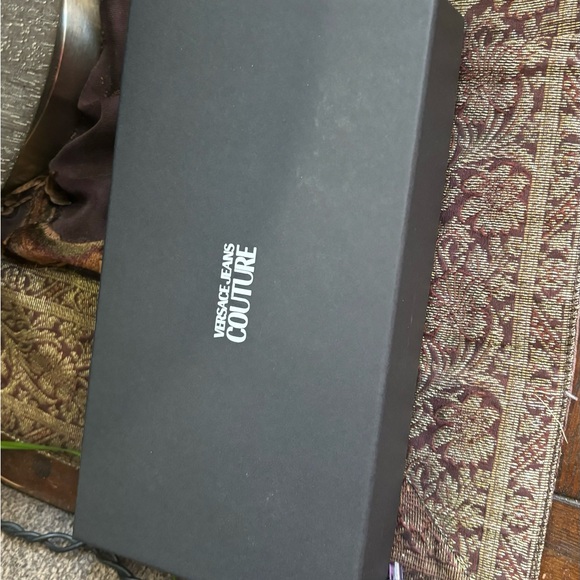 Authentic VERSACE jeans Couture large zip around logos wallet - Picture 3 of 9